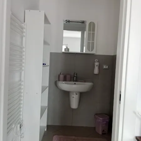 Intero Appartamento- Monolocale Tre Rivi شقة Santo Stefano Roero